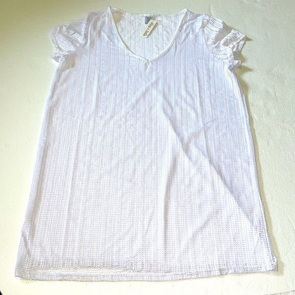 Alexa & Stella white coverup - Picture 1 of 3